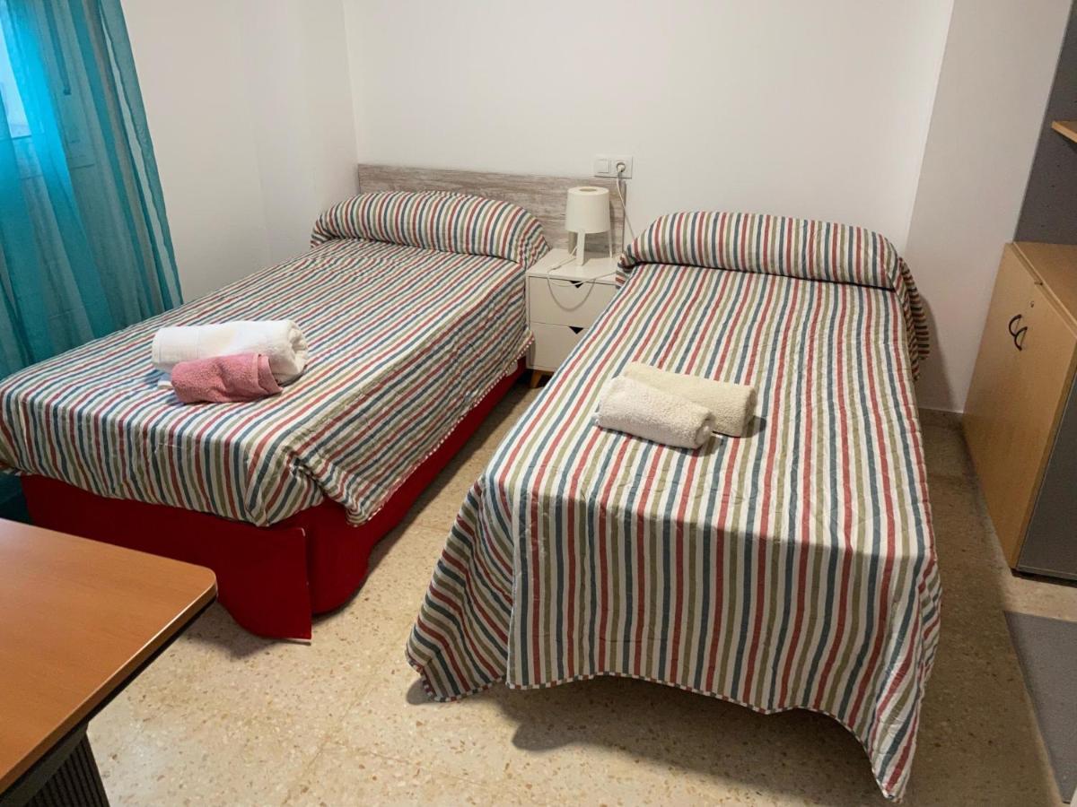Sevilla. Gerena Casa Rural Para Familia O Profesionales Buitenkant foto